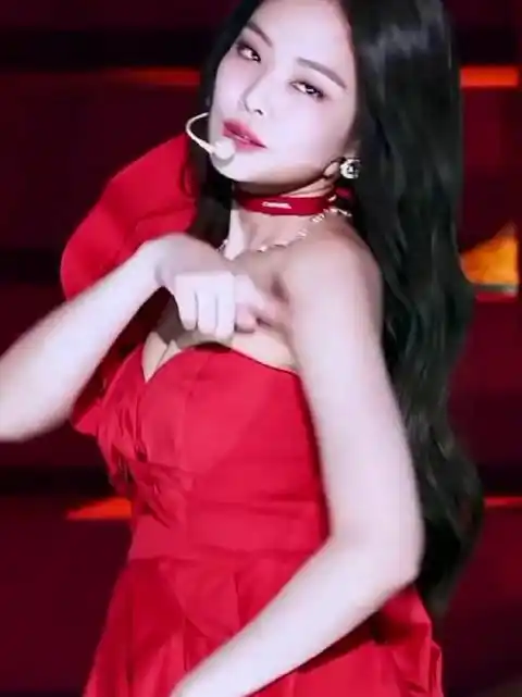 blackpink宇宙超级无敌可爱美少女jennie绝美的solo