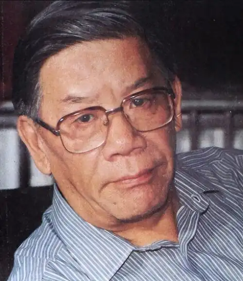 教授韩学愈的扮演者顾也鲁,方鸿渐岳父的饰演者吴贻弓,也已经离开人世