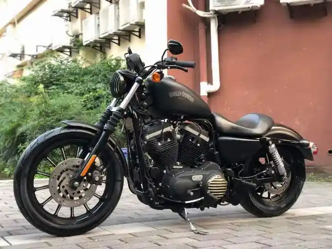 二手摩托车哈雷戴维森 iron883 硬汉