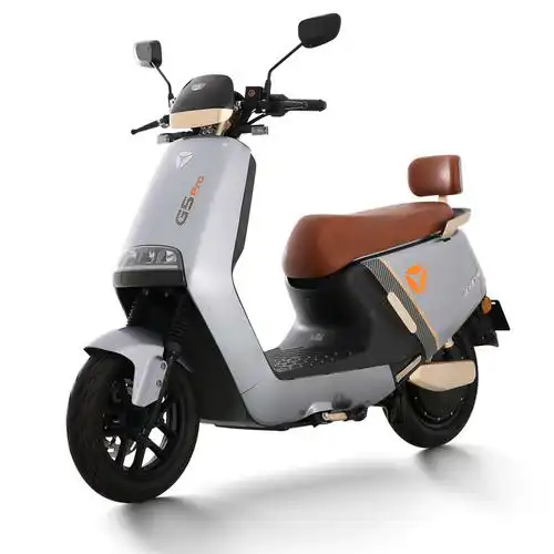 雅迪电动车g5pro升级版石墨三代冠能男女轻便高端电动摩托车