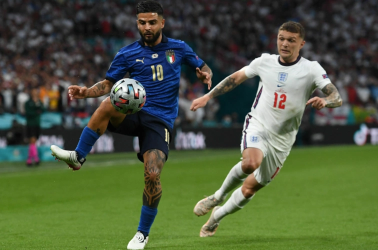 11欧洲杯尘埃落定意大利点胜卡纳瓦罗击败刘语熙