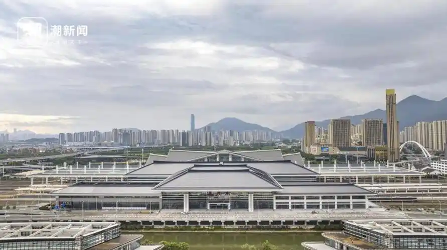 杭温高铁开通运营 温州南站西站房投入使用