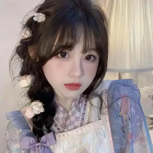 又发现了一组宝藏女生头像