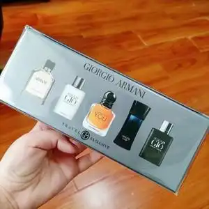 旅行社正品cl海淘阿玛尼giorgio armani男士q版小样寄情香水5件套