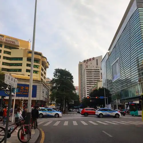 深圳街道南湖路