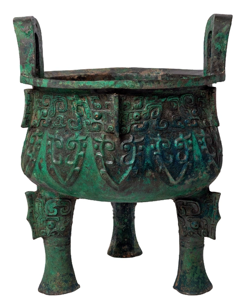 图为国家一级文物伯作彝鼎(西周)