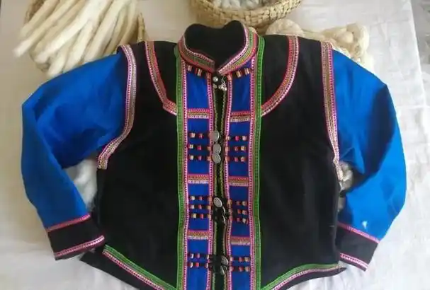 云南少数民族之哈尼族服饰(云南哈尼族服饰艺术) | 米艺生活