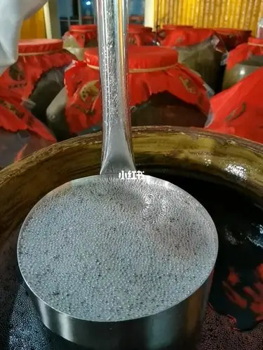 优质酱香白酒酒花晶莹剔透颗粒饱满