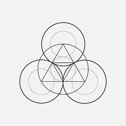 用圆圈,几何元素的三角形