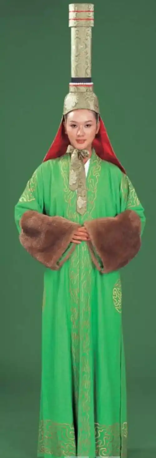 (辽国皇后服饰)