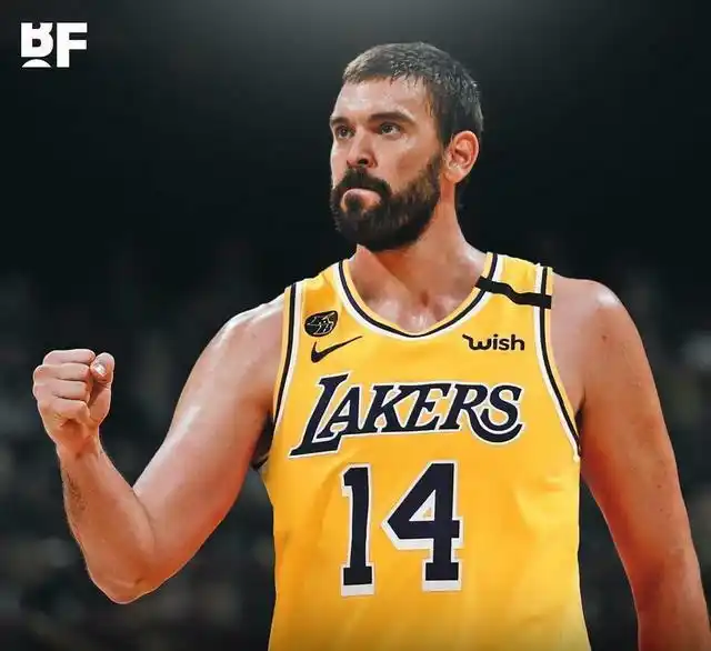 湖人签下小加索尔,是为了不让快船"好过"?