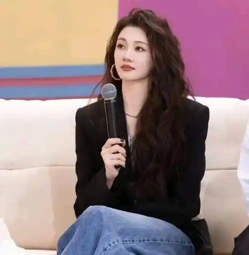 看《浪姐5》里的苗苗,终于明白郑恺为什么说那样的话