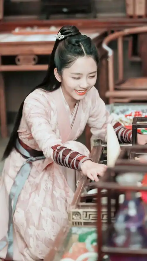 袁今夏||谭松韵