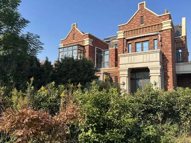 富力湾独栋别墅 丹麦小镇风格 赠送超大露台视野开阔 带私家车