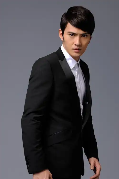 帅哥明星徐正曦时尚帅气写真图片手机壁纸