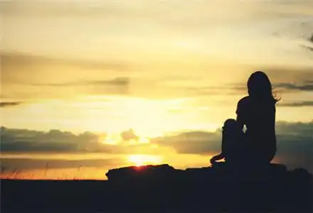 分手后的伤感说说配图,每一句都让人心酸难过!