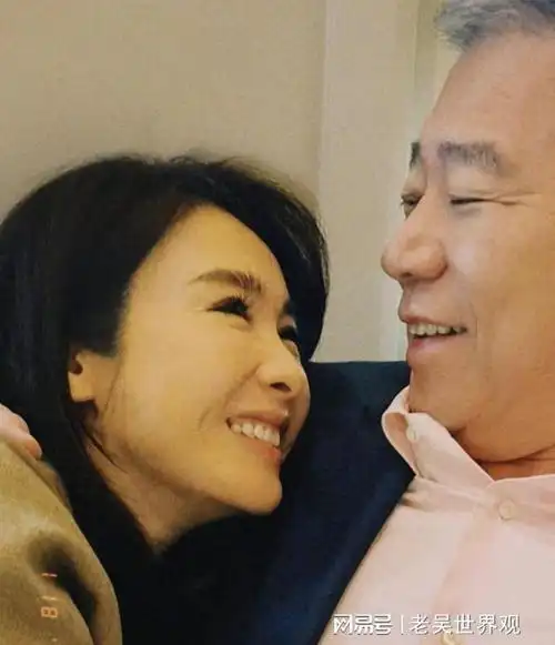 黎姿庆生,与富豪老公甜蜜合照,三美女身高不输妈妈|马廷强_网易订阅