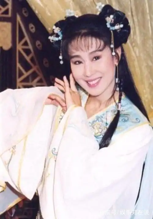 《新白娘子传奇》夏光莉为爱息影30年,61岁为弥补遗憾宣布复出