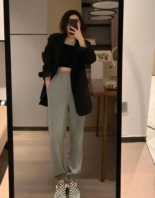 西装卫裤2021年春天最in混搭时髦显瘦又显气质