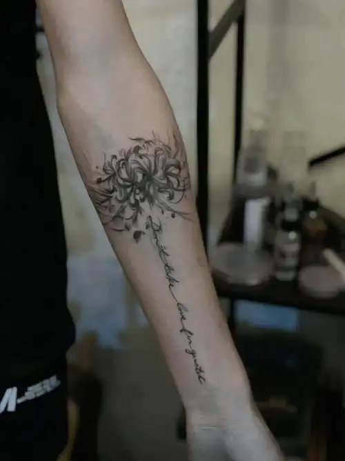 水墨风彼岸花纹身图案