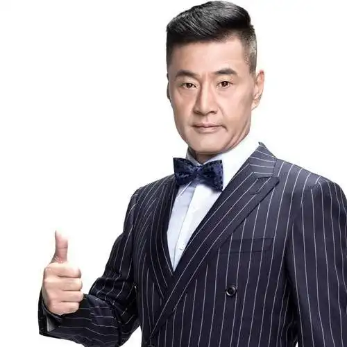 于荣光代言龙富足浴按摩器