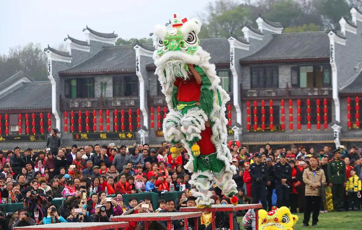佛山黄飞鸿舞狮队,佛山黄飞鸿醒狮队