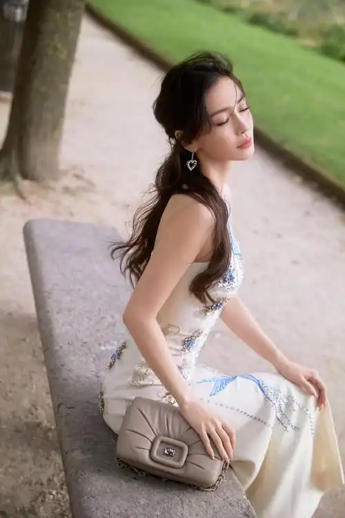 angelababy心形耳环##杨颖新中式穿搭