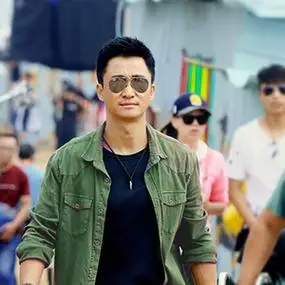 藏宝阁1573淘宝攀登者电影同款衣服 吴京胡歌翻领怀旧运动服印中国