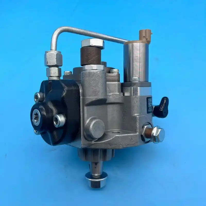 日野j05e柴油泵.#发动机总成 #全国发货欢迎合作 #拆车 - 抖音