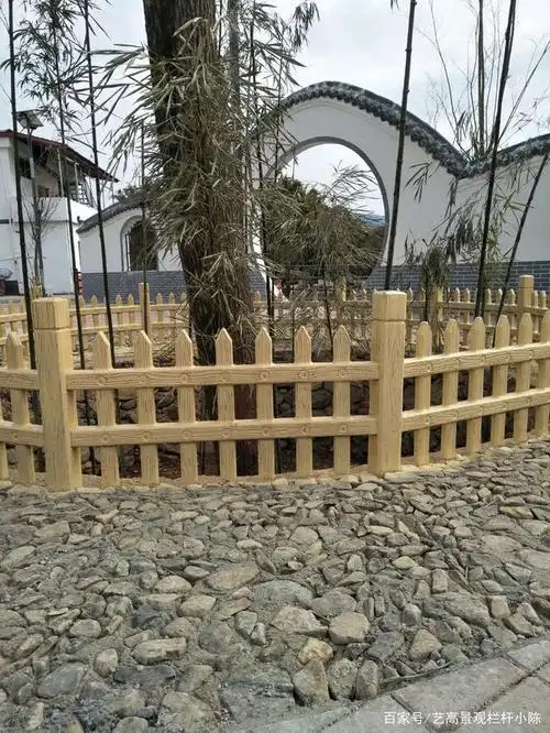 福建江西广东水泥仿木栏杆有哪些优点呢?仿木护栏在新农村的地位