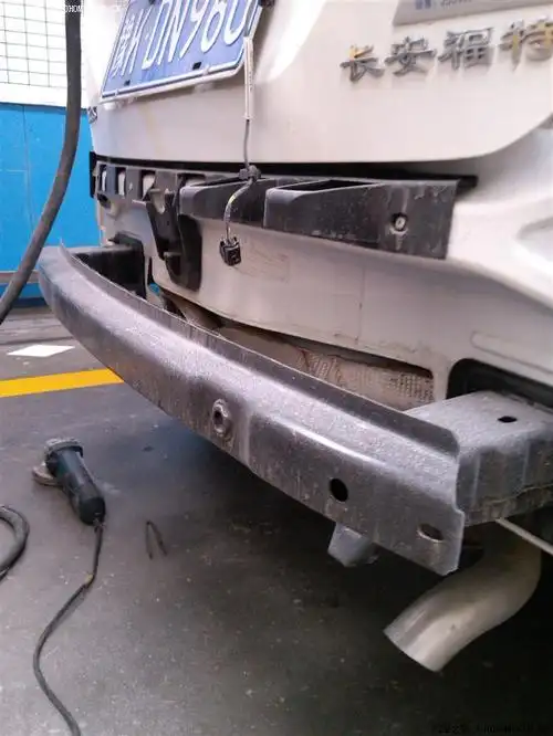 【图】新款福克斯后防撞梁赏析_福克斯论坛_汽车之家论坛