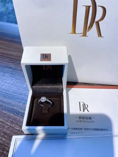 打卡dr这么仪式感的钻戒你们见过没