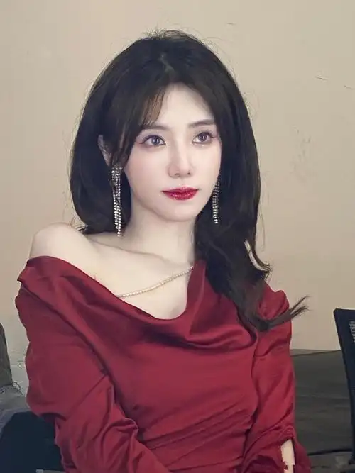 真的是难以抉择|虎牙|余霜|宋义进_新浪新闻