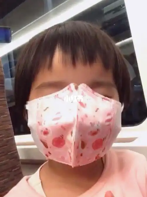 既能当口罩又能当眼罩