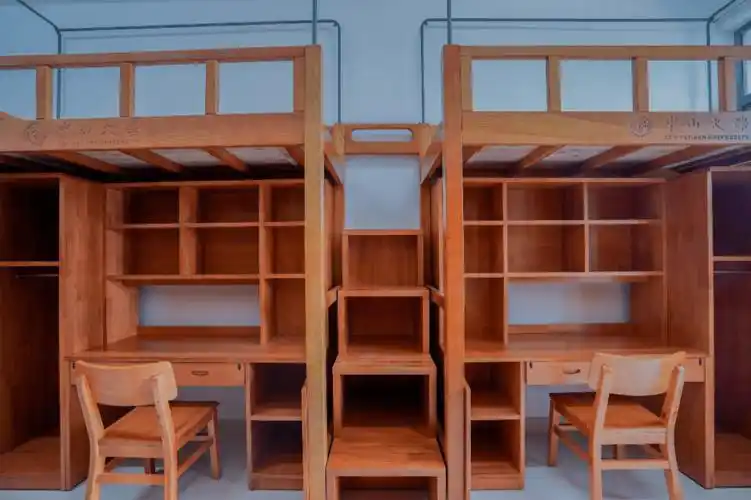 今年新建的大学宿舍谁最豪华?同样住宿费真能住这么好?