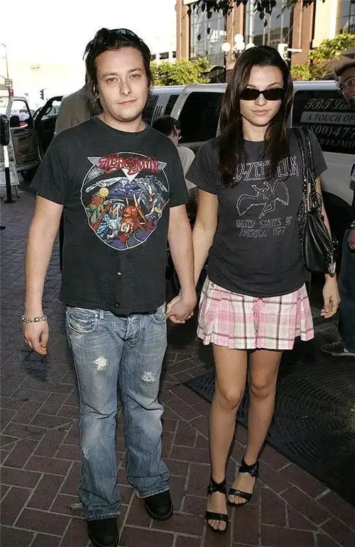 终结者黑暗命运爱德华弗朗星回归酗酒吸毒变凸腩大叔