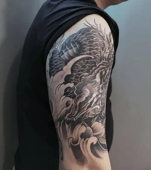 龙遮盖纹身图片手臂新传统纹身图案