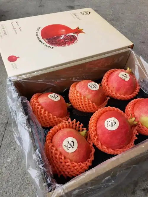 精选软籽石榴礼盒78一箱包邮