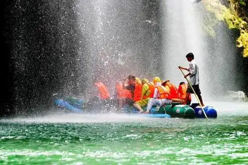 湘西丨盛夏酷暑,来猛洞河解锁夏日清凉!