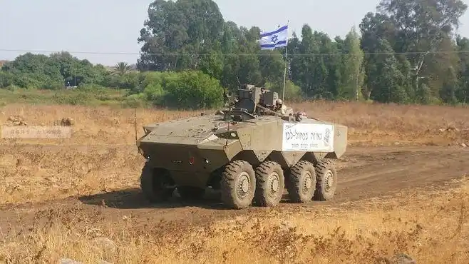 以色列轮式装甲车号称全球最先进,重量有足足35吨