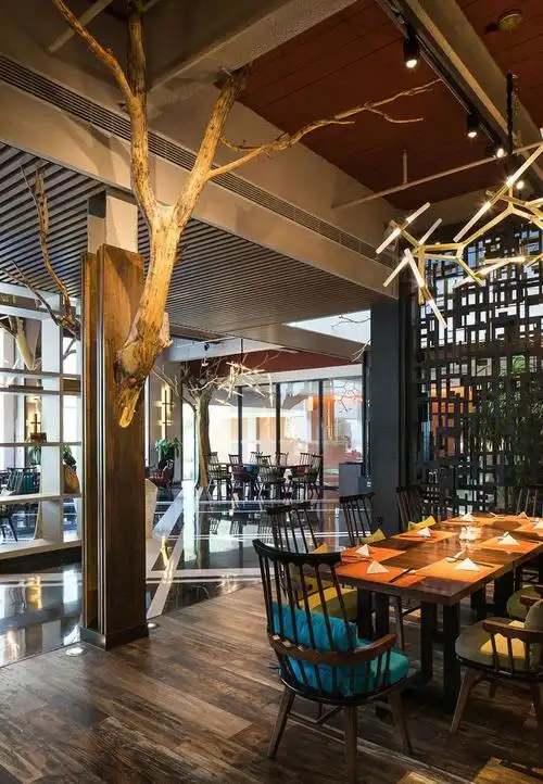 极富艺术感的"树"餐厅 餐厅 西餐厅 特色餐厅