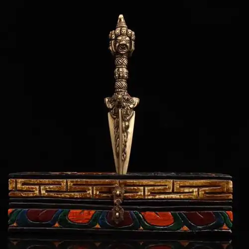 西藏寺院收老纯铜纯手工打造藏传密宗金刚降魔杵   降魔镢法器     配