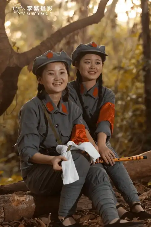 红军装外景人像摄影