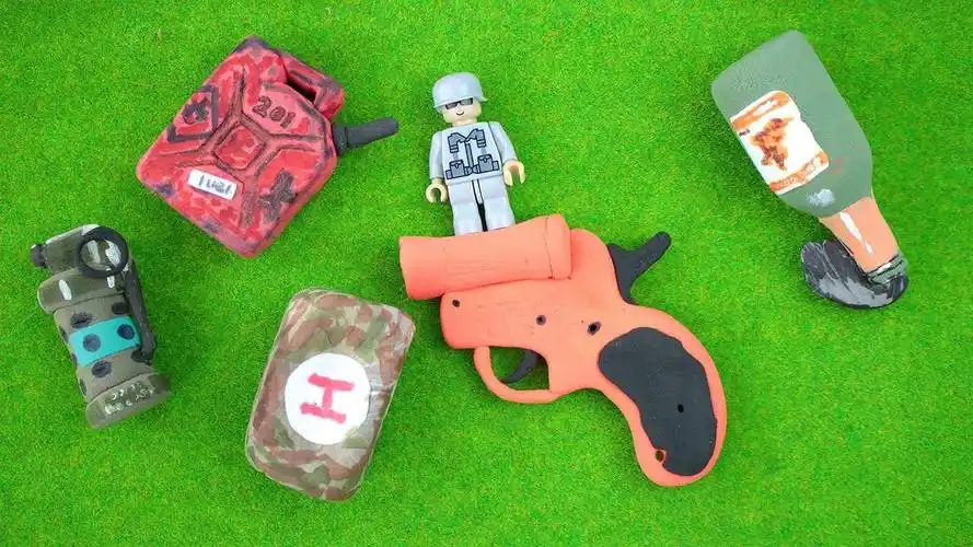 彩泥版吃鸡游戏道具信号枪,超酷! #又有新福利了