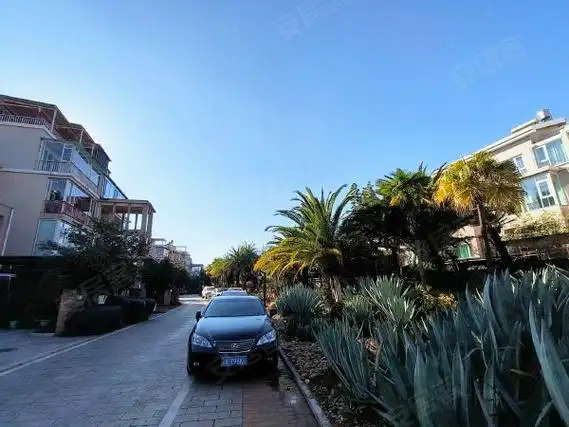 昆明西山滇池度假区波西米亚花园整租 滇池边地铁口 会所接待 居家