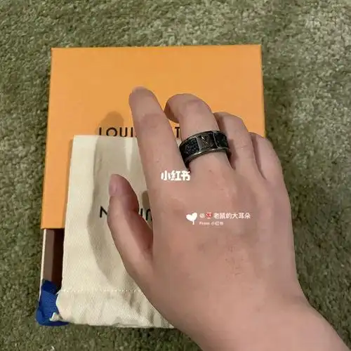 m周长60mm l周长62mm 货号 m00696#louisvuitton#lv#lv#戒指#送礼