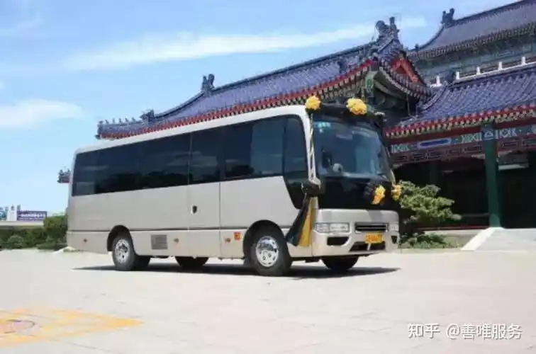 善唯资讯八宝山殡仪馆的灵车种类