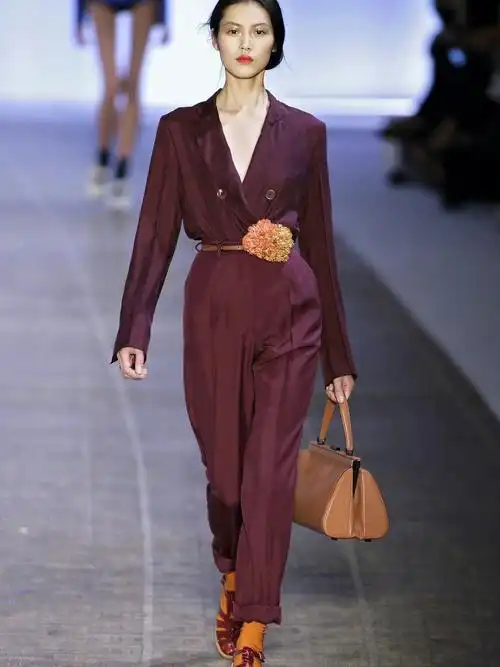 刘雯forrochasss2010又美又高级