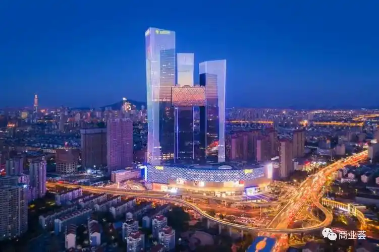 南京首次将潮趴搬进购物中心 金鹰世界打造新生活现场