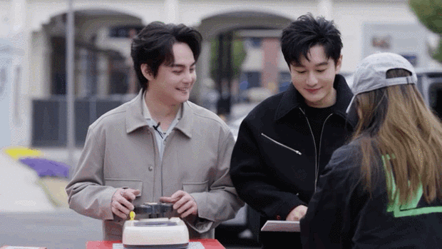 黄晓明说喊错303是因为尹正##盒子里的猫##黄晓明尹正同框录新综